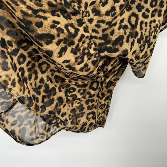 Torrid Women's semi Sheer Leopard Print Top Size 3X plus Animal Blouse - Picture 9 of 9
